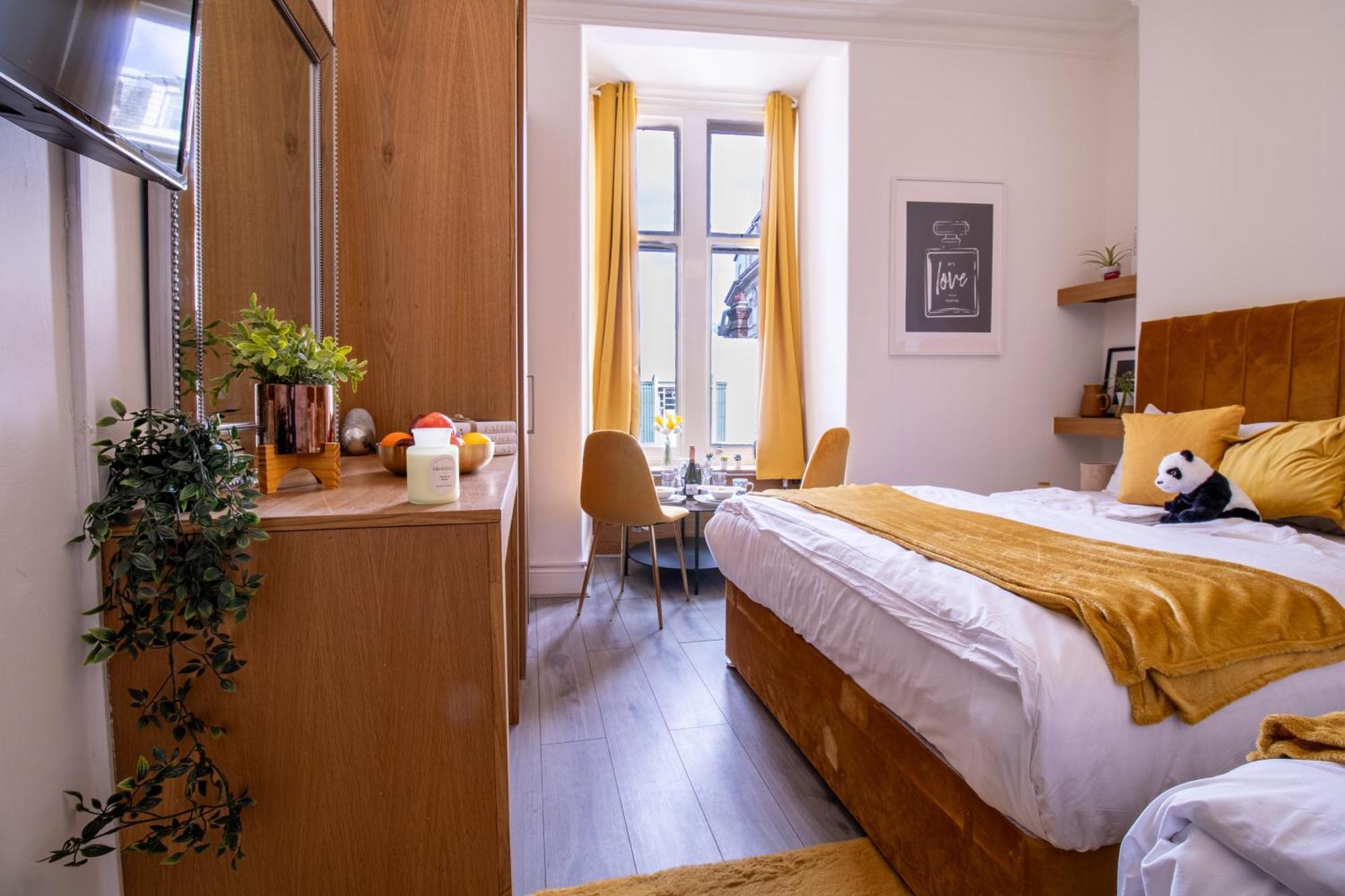 Spacious Studio Apartment On Oxford Street 9Gc London Luaran gambar